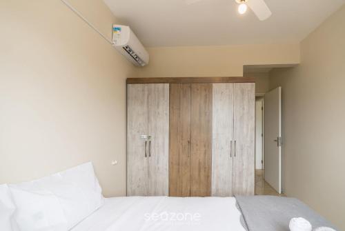 apartment w barbecue 450m from the beach rci0201