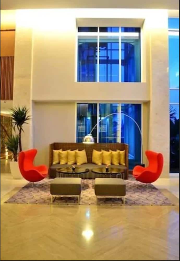 emersia hotel and resort