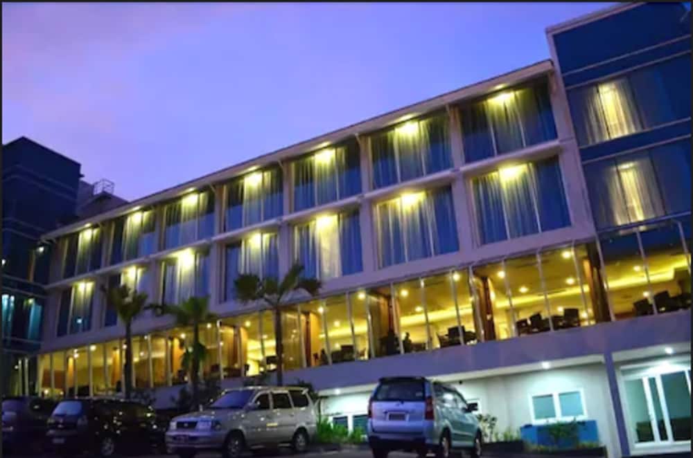 emersia hotel and resort