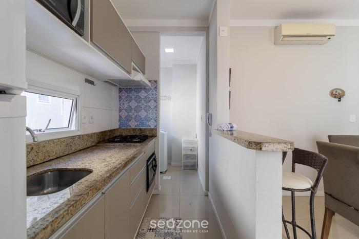 2 bedroooms apt w bbq 500m from the beach pts0101