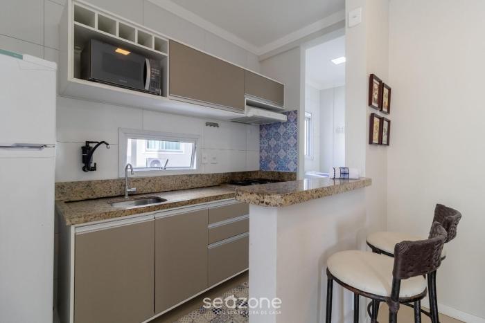 2 bedroooms apt w bbq 500m from the beach pts0101