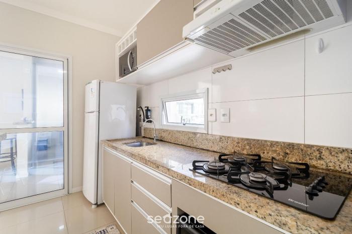 2 bedroooms apt w bbq 500m from the beach pts0101