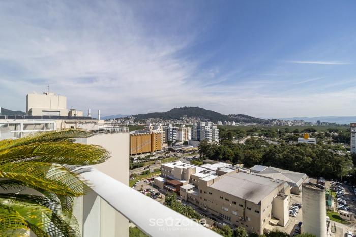 apt with private barbecue and pool pea1301