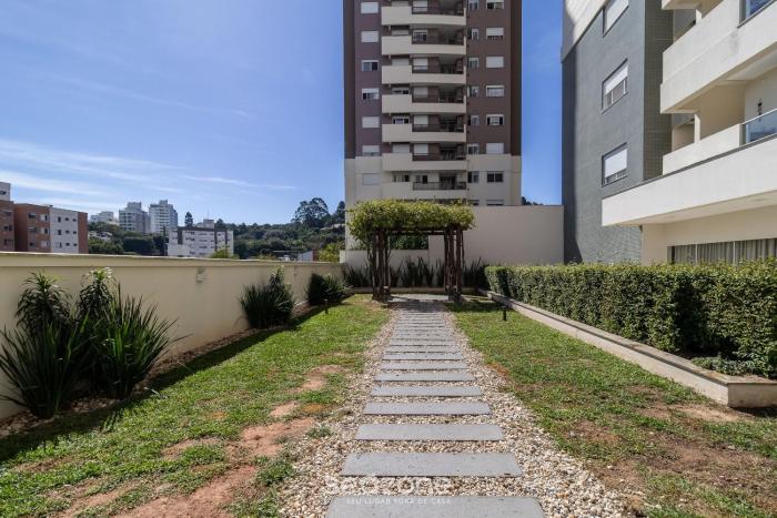 apt with private barbecue and pool pea1301