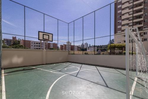 apt with private barbecue and pool pea1301