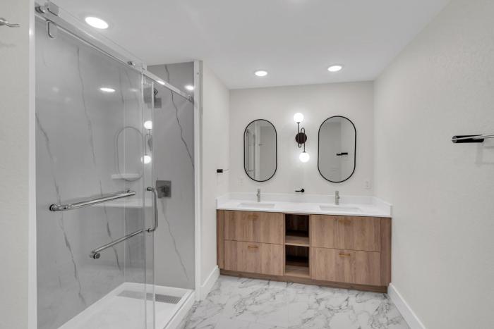 latitude apartments