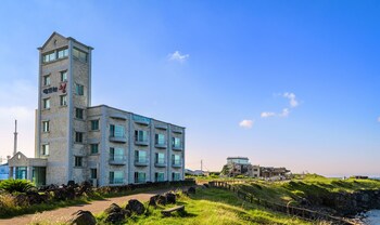 Sunrise Castle Pension,,2 star