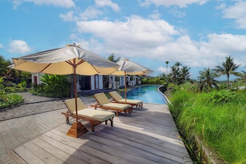 Tumbu Retreat,,3 star