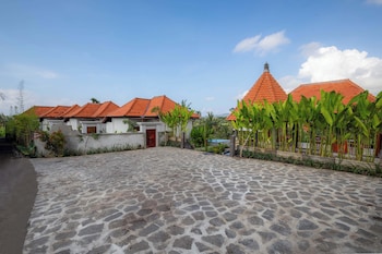 tumbu retreat