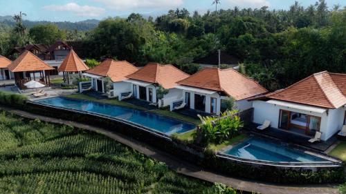 tumbu retreat
