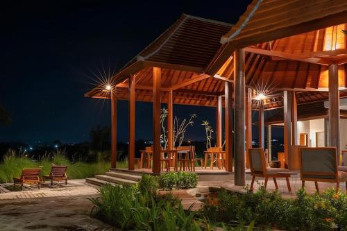 tumbu retreat