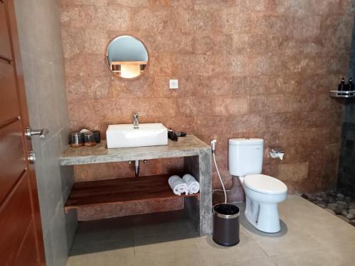 tumbu retreat