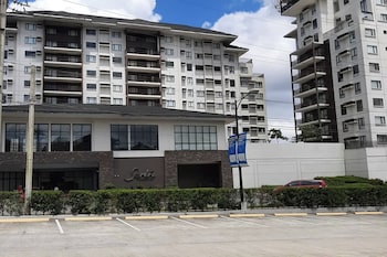Avida Units Staycation Near Ayala Serin Tagaytay,,3 star
