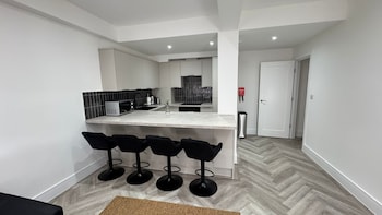 shoreditch by excel apartments