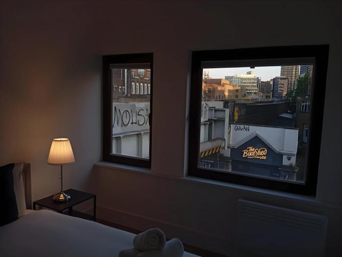 shoreditch by excel apartments