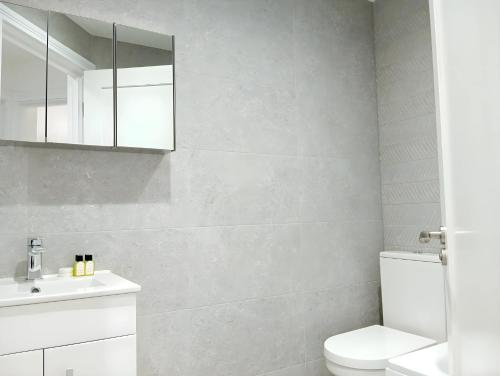 shoreditch by excel apartments