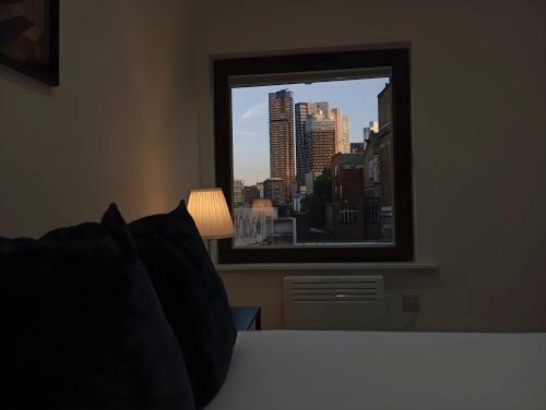 shoreditch by excel apartments