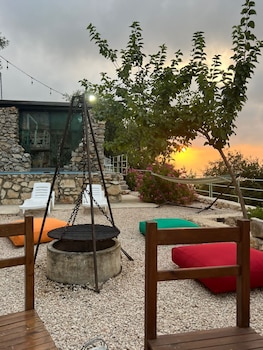 fannoun getaway lodge by hansa