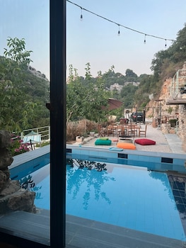 Fannoun Getaway Lodge By Hansa,,5 star
