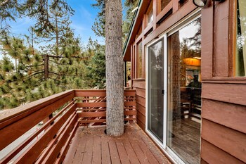 castle rock cabin 178