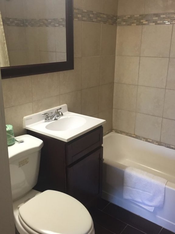 Royal Inn,Buffalo>>Amherst,2 star