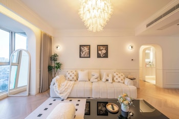 zhome riverside garden fine apt
