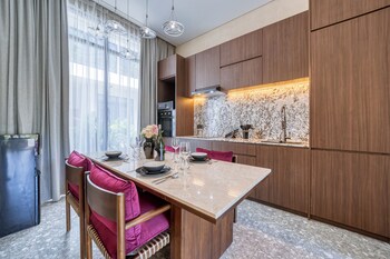 melasti dream residence
