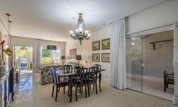 2br house w pool and bbq in penha tzs210