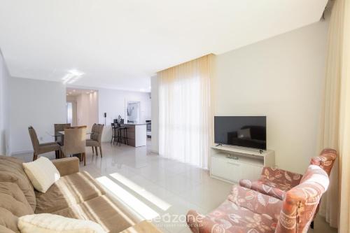 450m beach apt bbq 3 suites tah0602
