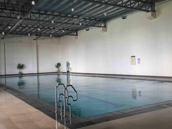 need place to stay in tagaytay book now