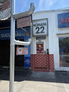 Nomada 22,,3 star