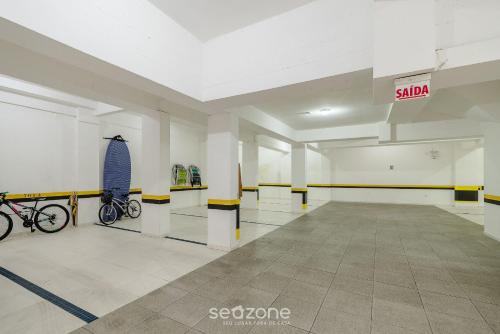 seaview apt w bbq 50m from beach att0602