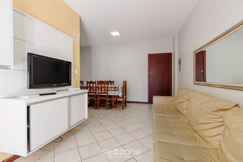 apt w balcony 150m from sea meia praia rcb405