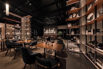 Beijing Dongba Wanda Moments Hotel,,3 star