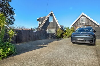 waiheke island