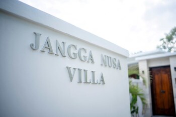jangga nusa villa