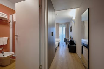 Zenit Park Hotel,,3 star