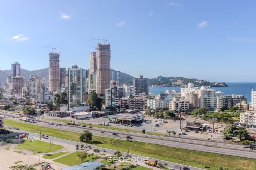 apto c churrasq a 550m da praia omc1303