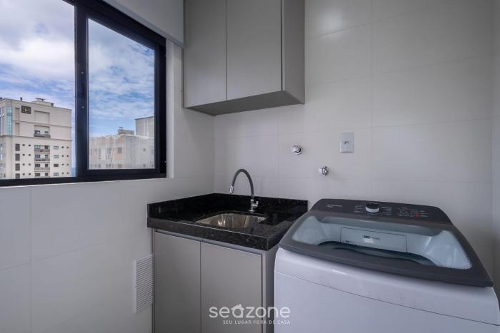 2br apt w balcony near the sea mts1503