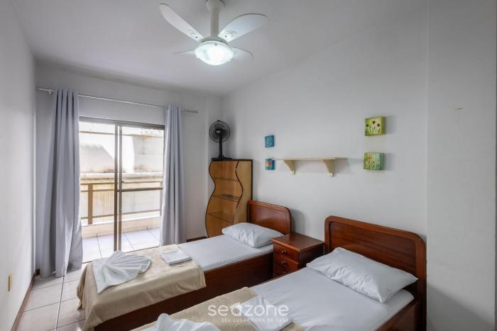 apt w balcony seafront in meia praia ceo0104