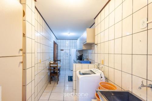 apt w balcony seafront in meia praia ceo0104