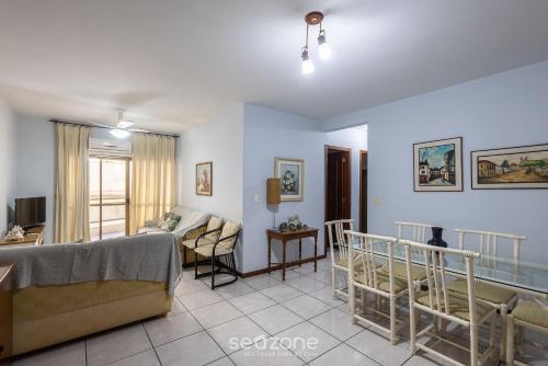 apt w balcony seafront in meia praia ceo0104