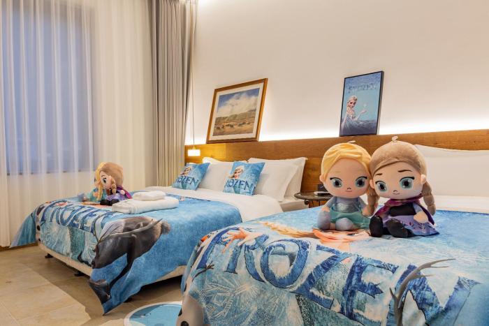 yunfu mid hill resort hotel