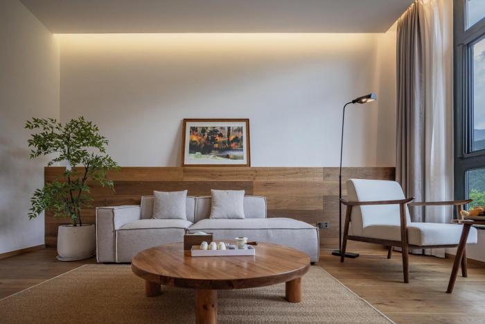 yunfu mid hill resort hotel