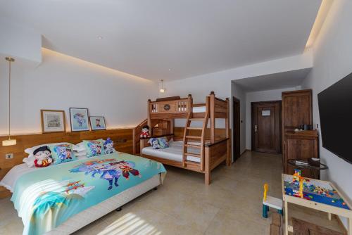 yunfu mid hill resort hotel