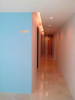 nantra ploenchit