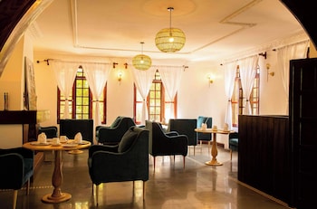 The Hidden Valley Lodge,,3 star