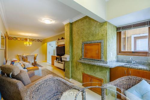 Apt With Fireplace 300M From Mini Mundo Vfi0103,,2 star
