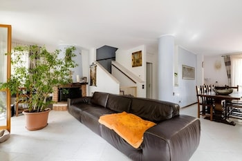 Garden House Fiera Milano,,0 star