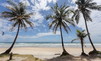 Townhouse 300M From Ilheus Beach Vcm005,,2 star